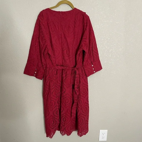 Roolee Burgundy Eyelet 3/4 Sleeve Dress - Picture 4 of 10